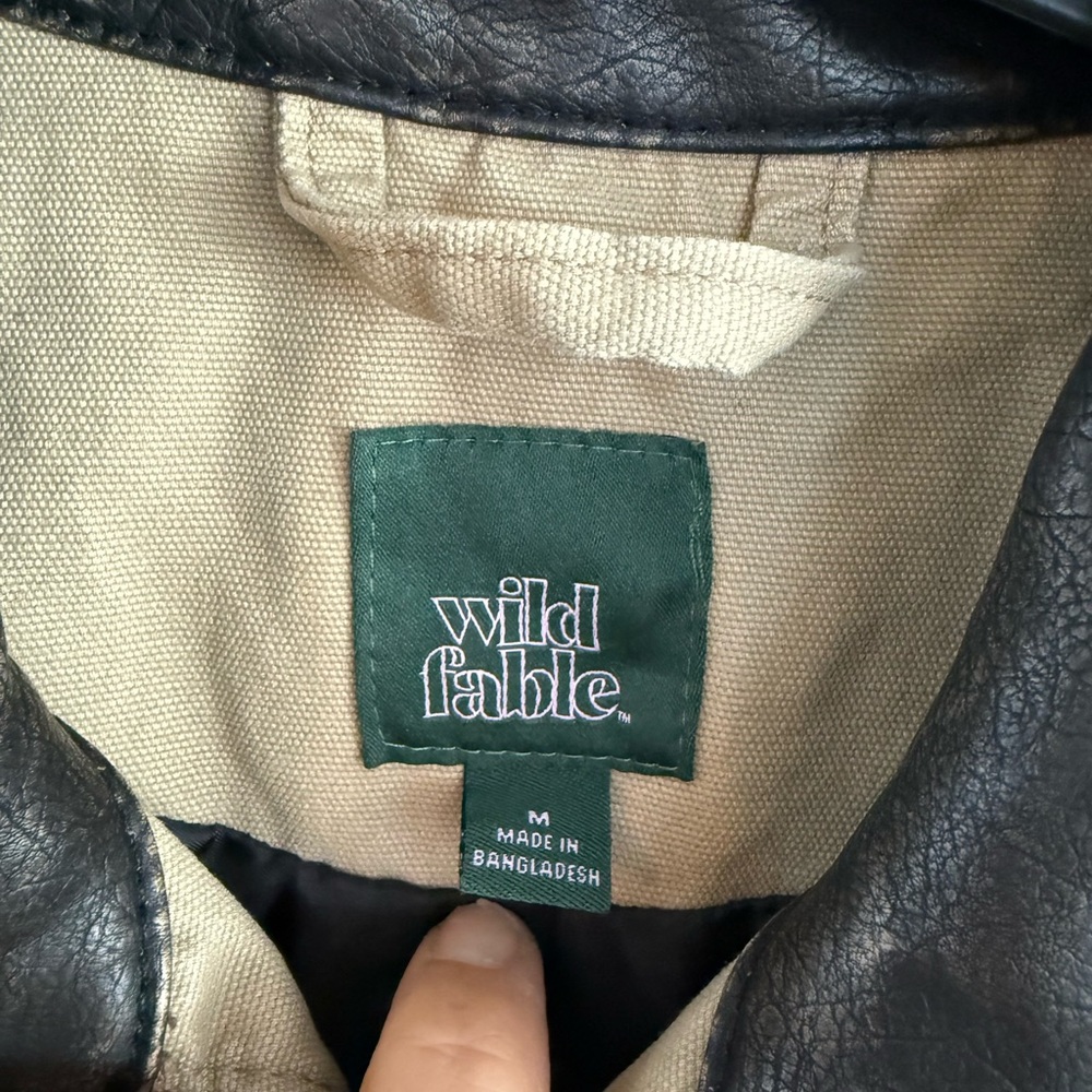 wild fable Tan bomber Jacket with Dark Brown faux leather Trim - Picture 7 of 7